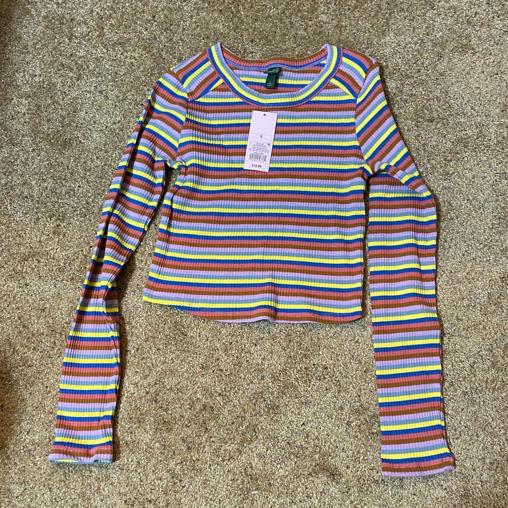 Wild Fable cropped long sleeve shirt